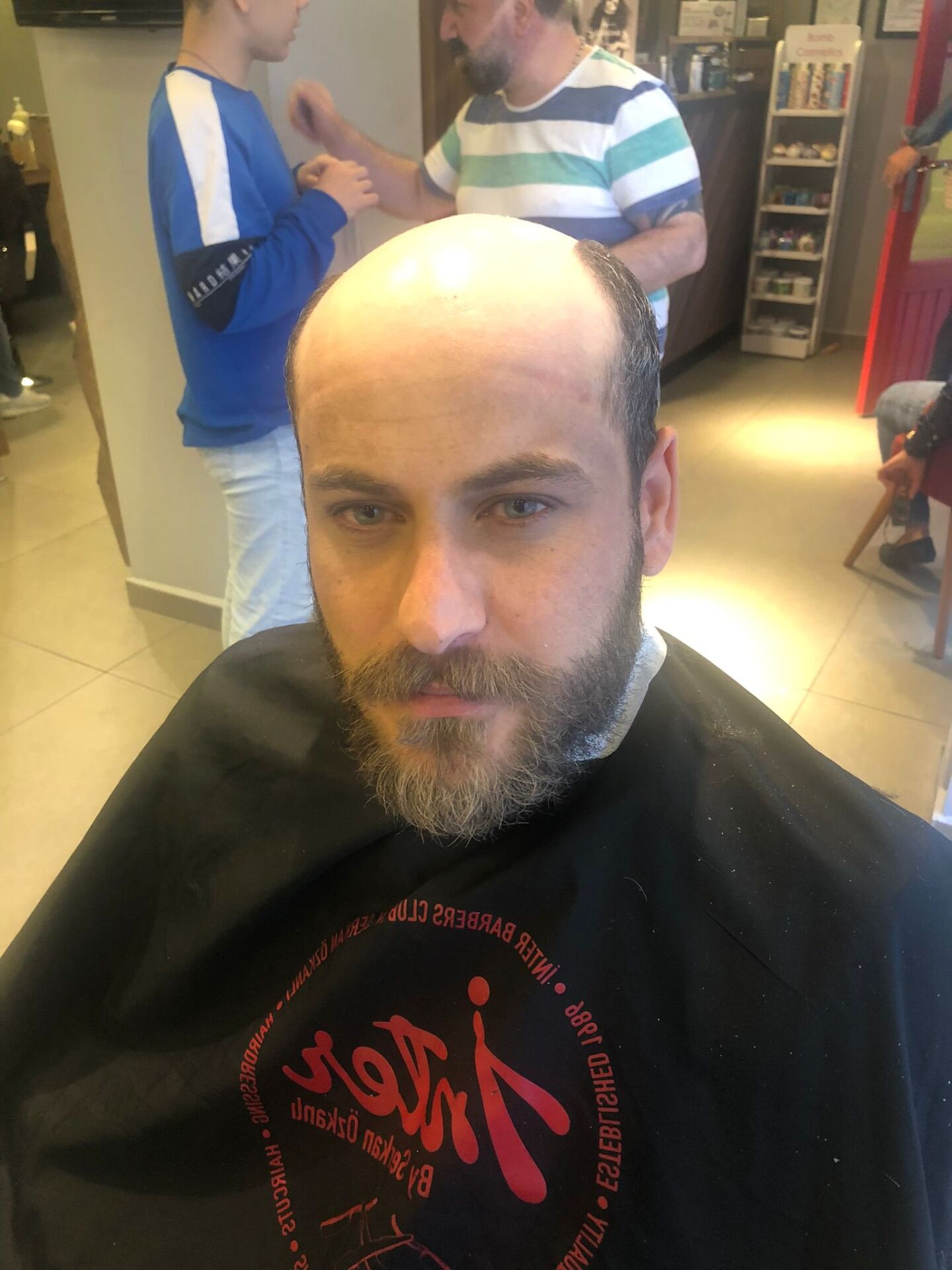 İnter Protez Saç - Avustralya QA8 6x10 1B-Koyu Kestane İnce Telli Her Yöne Taranabilen Alt Yapıda %100 İnsan Saçı