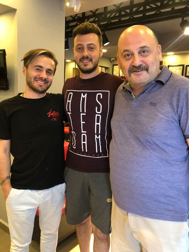 İnter Protez Saç - Avustralya QA8 8x10 1B-Koyu Kestane İnce Telli Her Yöne Taranabilen Alt Yapıda %100 İnsan Saçı