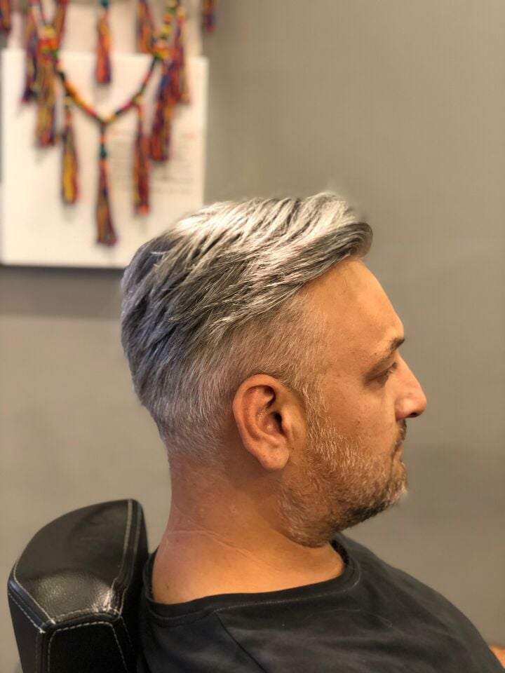 Protez Saç New Avusturya - 6x9 - Renk Gri İnce Telli Her Yöne Taranabilen Alt Yapı %100 İnsan Saçı